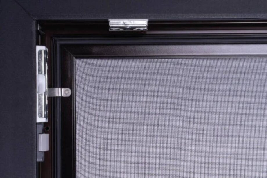 Oknoplast window screen