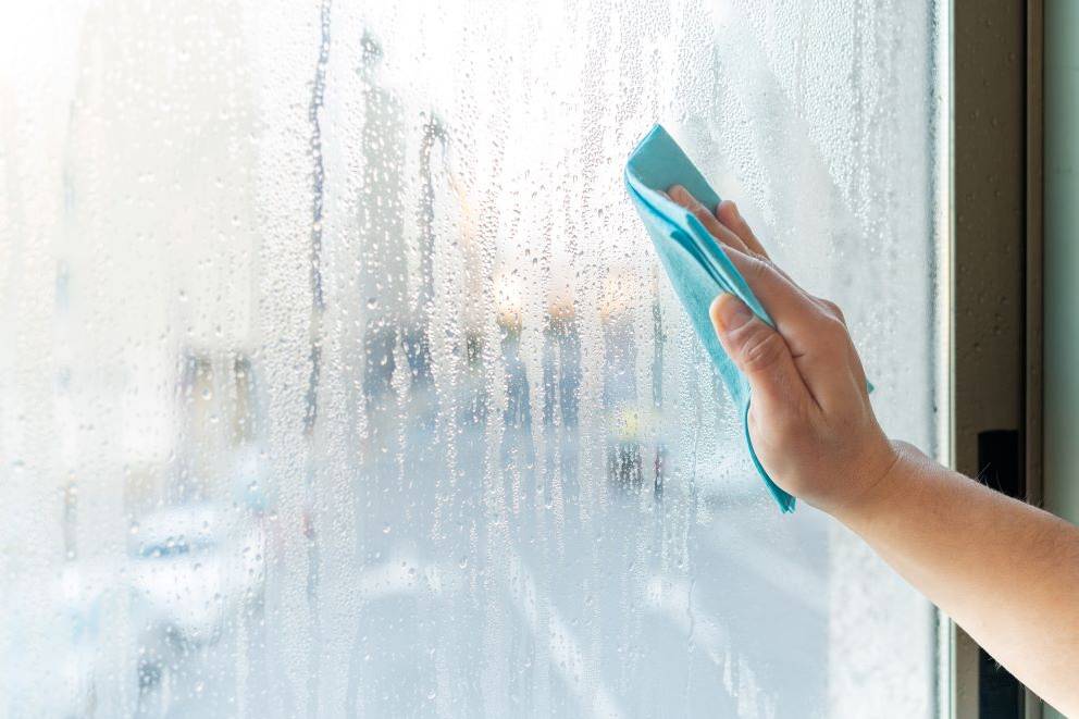 preventing window condensation in cold states